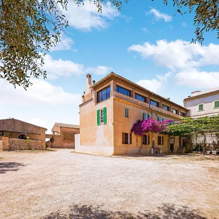 Casa de Férias Stylish With Sauna, Storage, Balcony, Pool Campos (Mallorca)