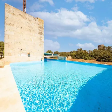 Stylish With Sauna, Storage, Balcony, Pool Casa de Férias Campos (Mallorca)